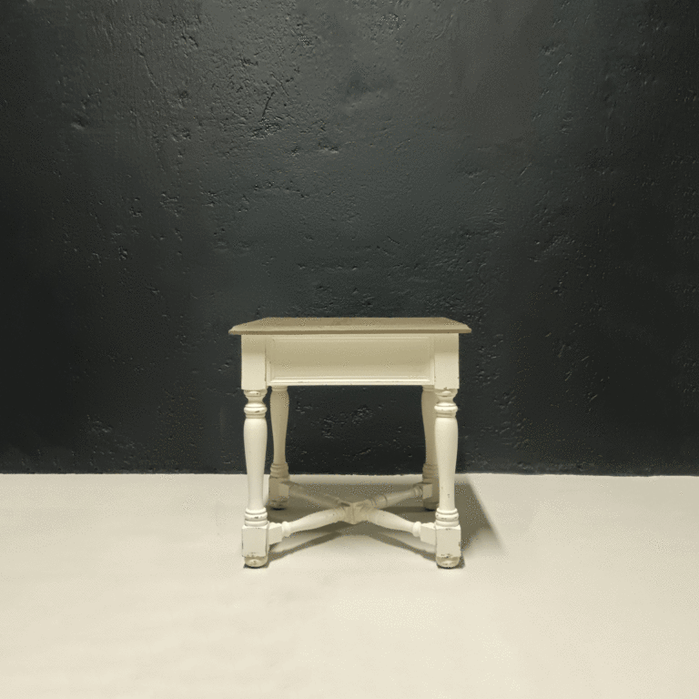 Tavolo Shabby quadrato in Rovere originale Dialma Brown - antiquer.it