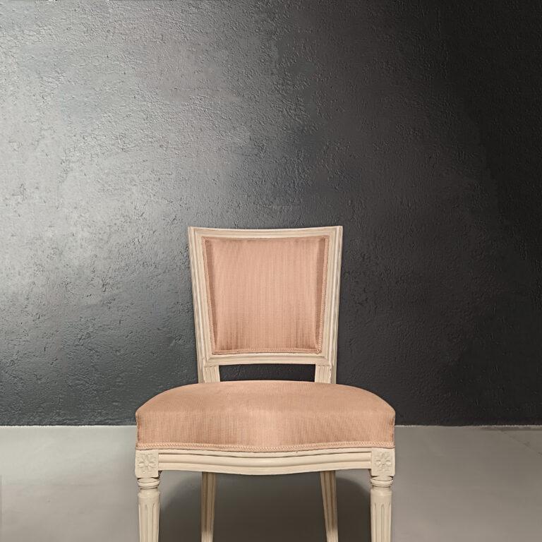 Sedia bianca in Stile Luigi XVI con Tessuto Rosa - antiquer.it